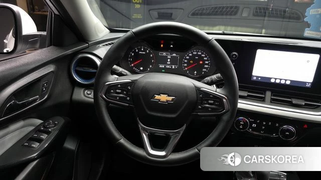 Chevrolet (GM Daewoo) Trax Crossover 2024 Белый из Кореи, фото 4