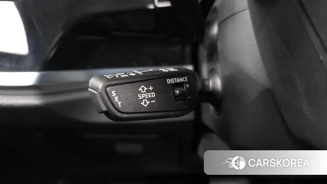 Audi Q3 (F3) 2023 Синий из Кореи, фото 4