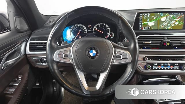 BMW 7 Series (G11) 2018 Черный из Кореи, фото 4