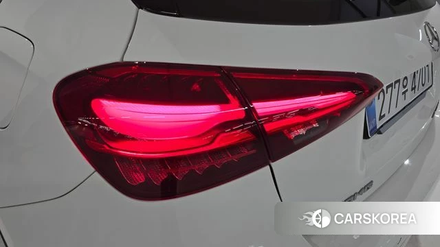 Mercedes-Benz A-Class W177 2025 Белый из Кореи, фото 4