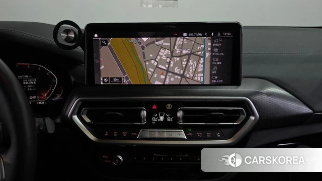 BMW X3 (G01) 2023 Черный из Кореи, фото 4