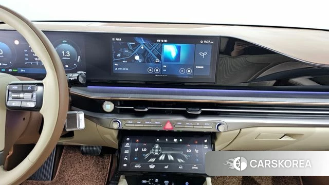 Hyundai Grandeur Hybrid (GN7) 2023 Серебряный из Кореи, фото 4