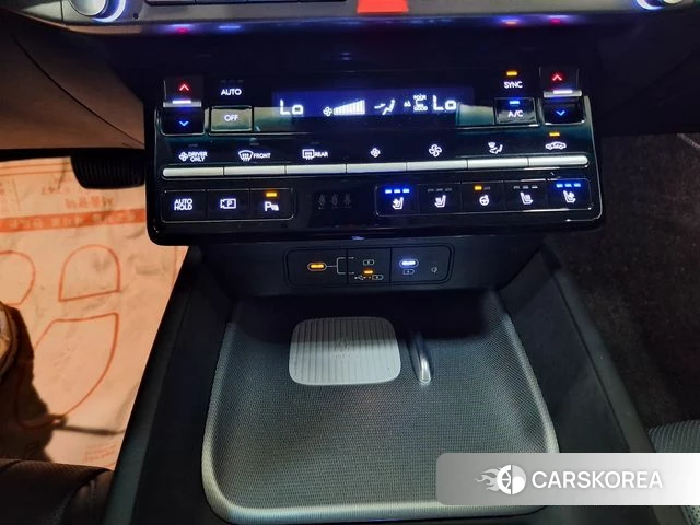 Hyundai Grandeur Hybrid (GN7) 2024 Черный из Кореи, фото 4