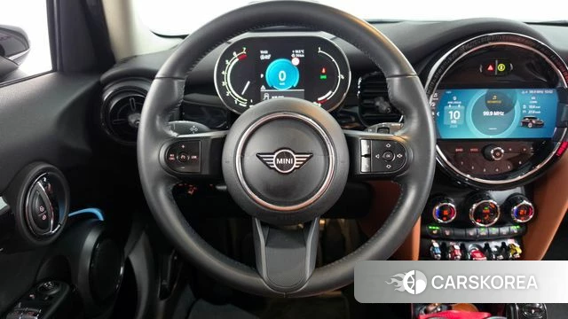 Mini Cooper S 2022 Черный из Кореи, фото 4