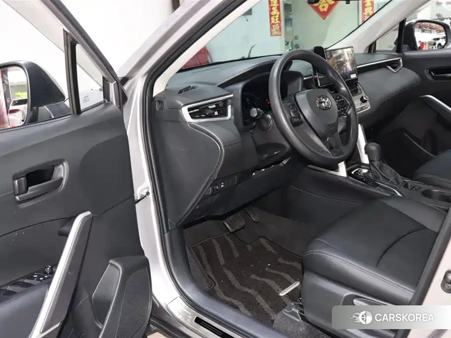 Toyota Corolla 2025 Silver/gray из Китая, фото 4