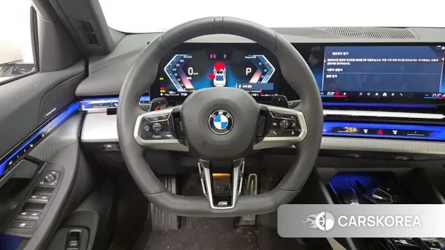 BMW 5 Series (G60) 2025 Белый из Кореи, фото 4