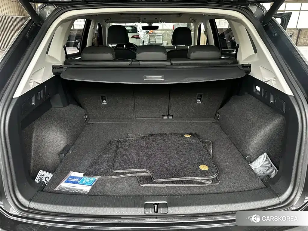 Volkswagen Tayron 2022 Черный из Китая, фото 4