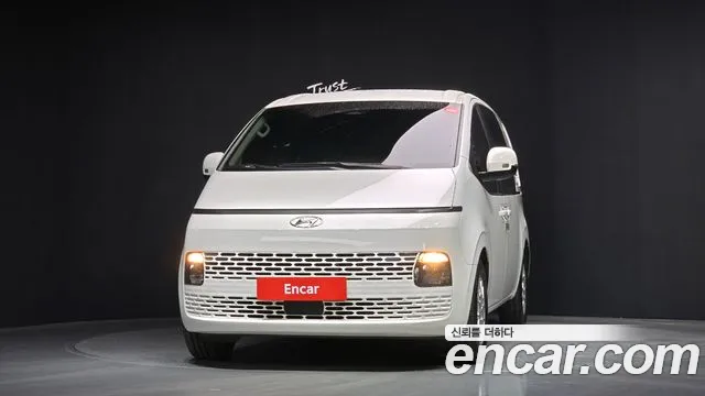 Hyundai Staria 2022 Белый из Кореи, фото 4