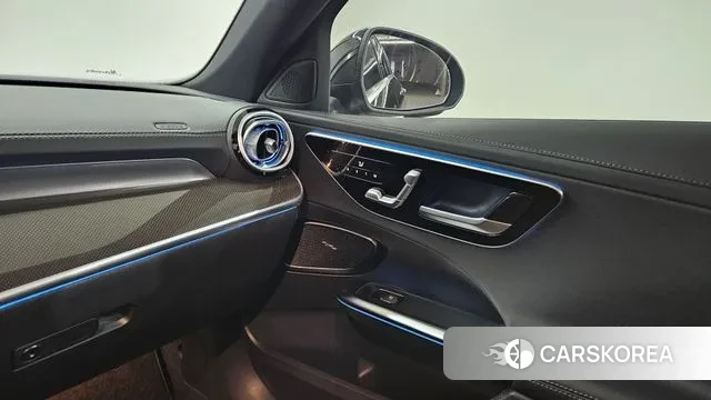 Mercedes-Benz C-Class W206 2023 Черный из Кореи, фото 4