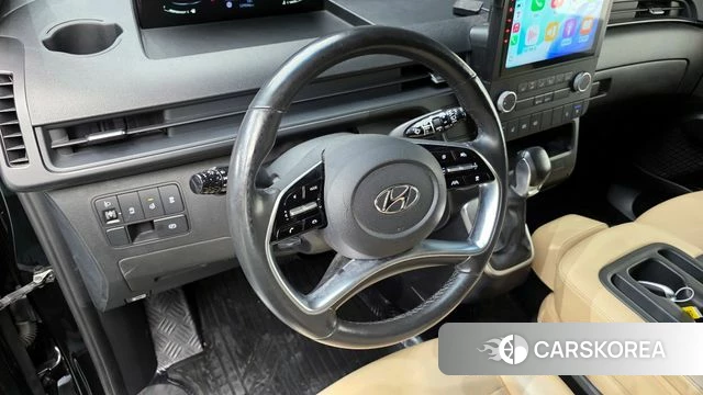 Hyundai Staria 2022 Черный из Кореи, фото 4