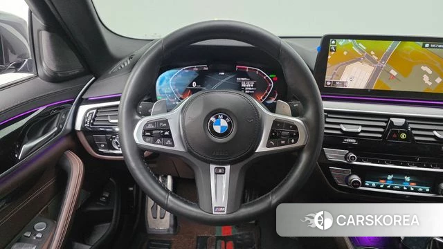 BMW 5 Series (G30) 2022 Серый из Кореи, фото 4