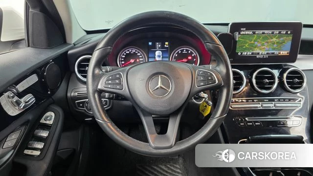 Mercedes-Benz C-Class W205 2018 Белый из Кореи, фото 4