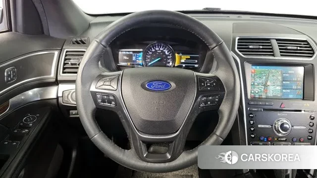 Ford Explorer 2018 Белый из Кореи, фото 4
