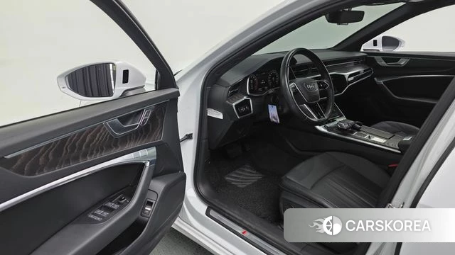 Audi A6 (C8) 2021 Белый из Кореи, фото 4