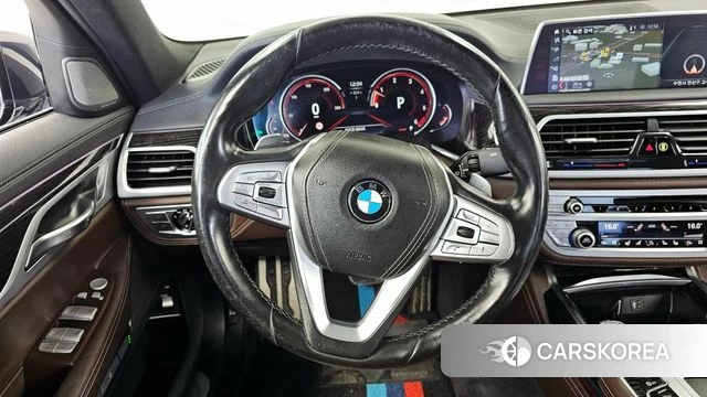 BMW 7 Series (G11) 2018 Черный из Кореи, фото 4