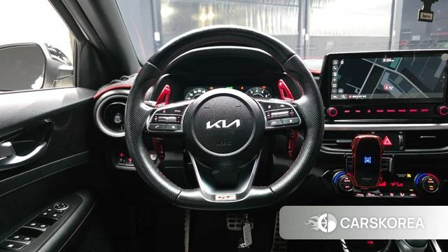 Kia The New K3 2nd generation 2021 Белый из Кореи, фото 4