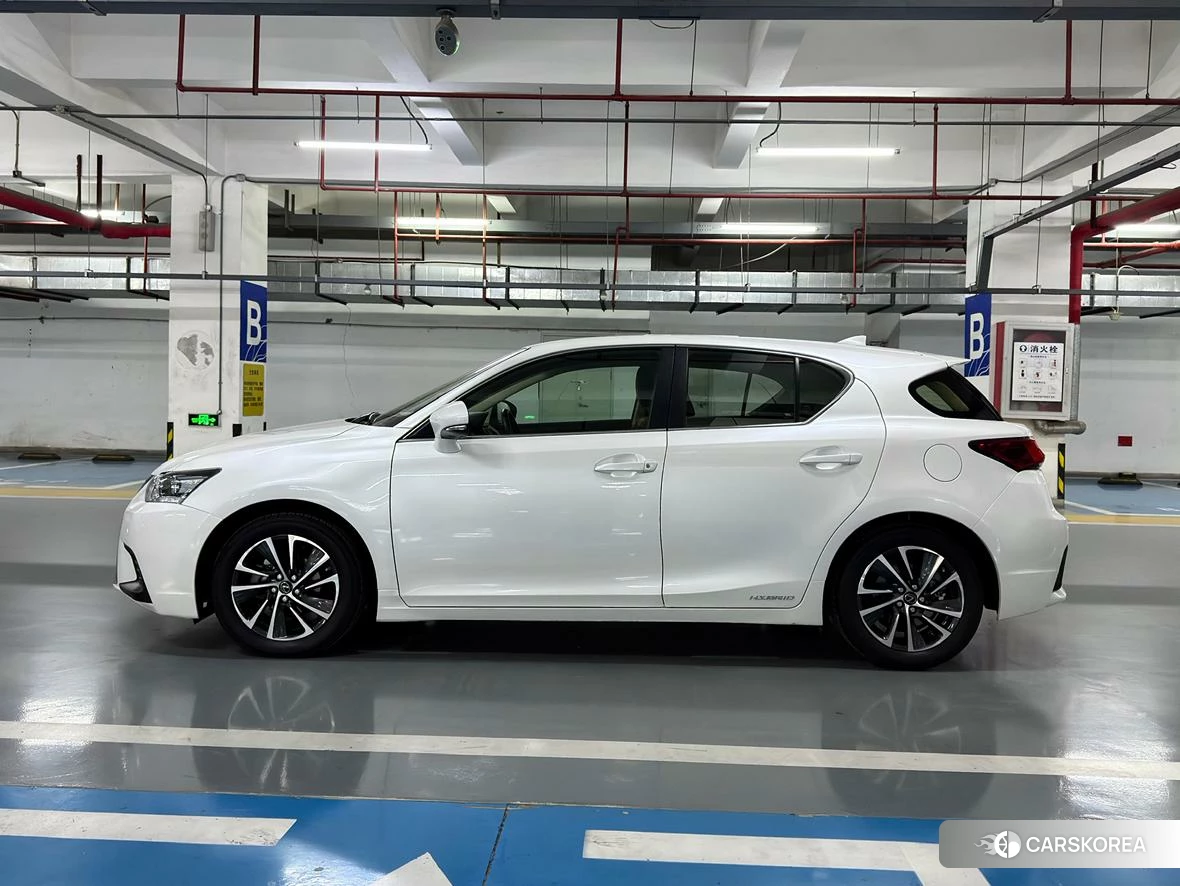 Lexus CT 2020 Белый из Китая, фото 4