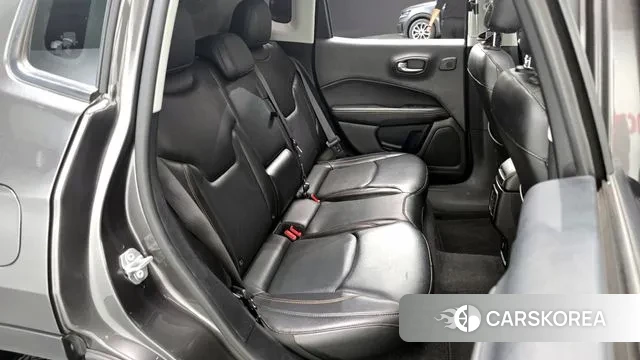 Jeep Compass 2nd Generation 2018 Серый из Кореи, фото 4