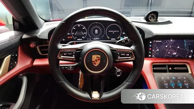 Porsche Taycan 2023 Красный из Кореи, фото 4