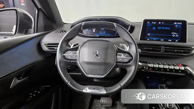Peugeot 5008 second generation 2020 Белый из Кореи, фото 4