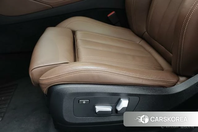 BMW X6 2022 Белый из Китая, фото 4