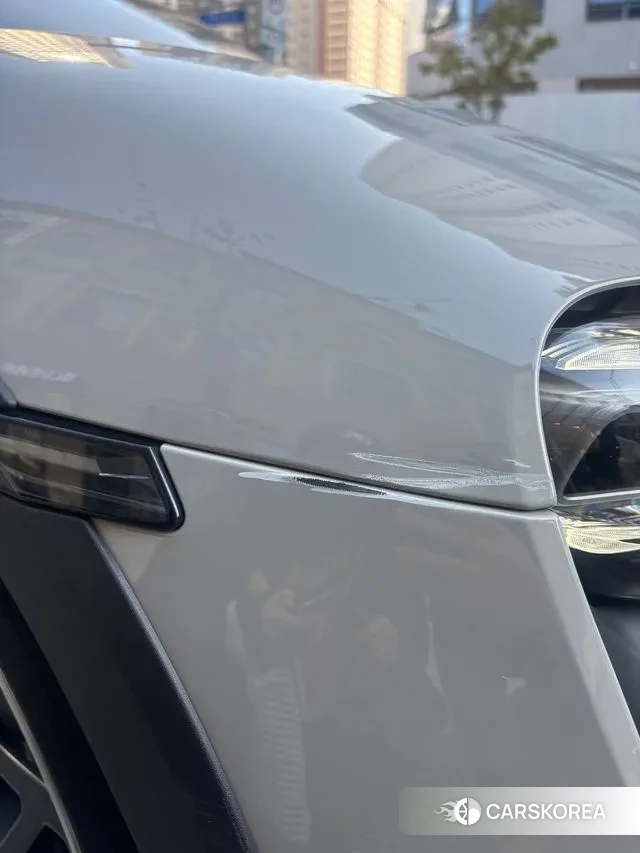 Porsche Taycan 2024 Серебристо-серый из Кореи, фото 4