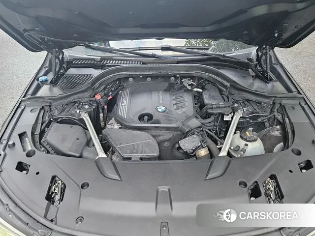 BMW 6 Series GT (G32) 2019 Черный из Кореи, фото 4