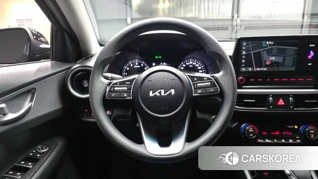 Kia The New K3 2nd generation 2022 Черный из Кореи, фото 4
