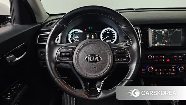 Kia Niro 2018 Белый из Кореи, фото 4