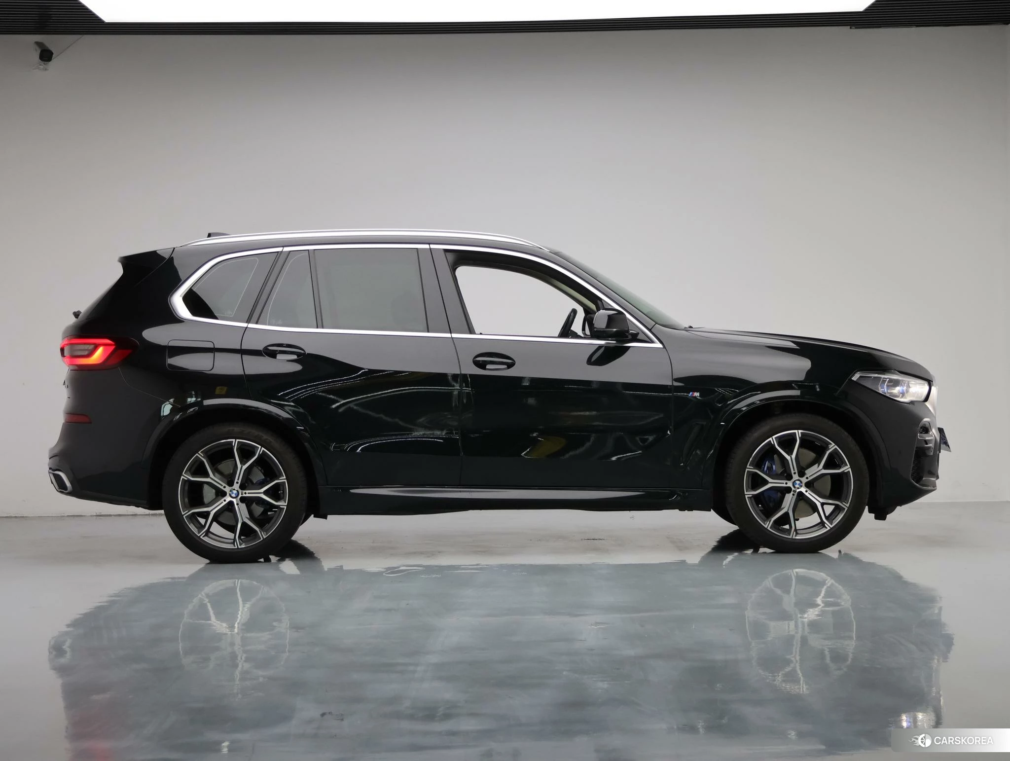 BMW X5 (imported) 2021 Черный из Китая, фото 4