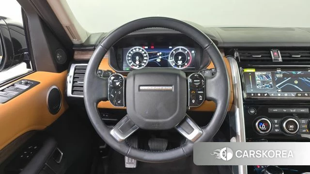 Land Rover Discovery 5 2020 Черный из Кореи, фото 4