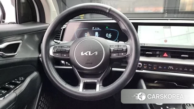 Kia Sportage 5th Generation 2023 Белый из Кореи, фото 4