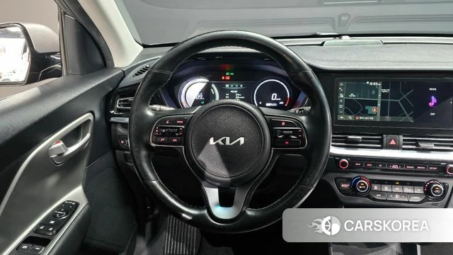 Kia Niro Plus 2022 Серый из Кореи, фото 4