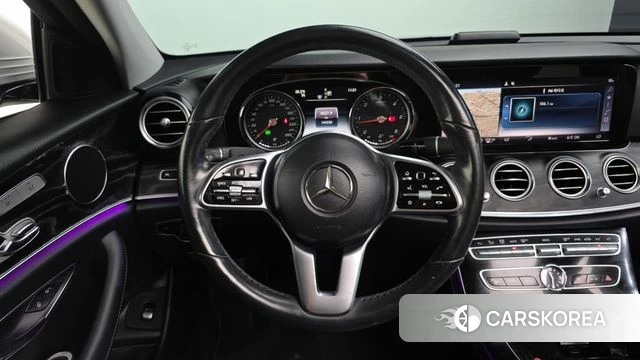 Mercedes-Benz E-Class W213 2019 Серебряный из Кореи, фото 4