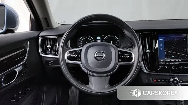 Volvo S90 2018 Светло-серебряный цвет из Кореи, фото 4