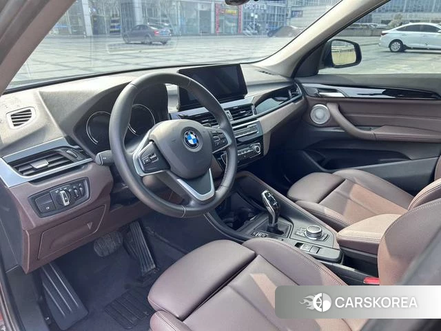 BMW X1 2021 Темно-серый из Китая, фото 4