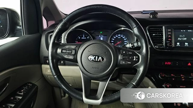 Kia The New Carnival 2018 Черный из Кореи, фото 4