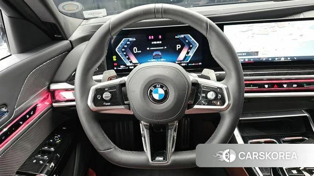 BMW 7 Series (G70) 2025 Серый из Кореи, фото 4