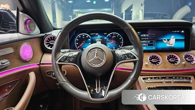 Mercedes-Benz E-Class W213 2021 Черный из Кореи, фото 4