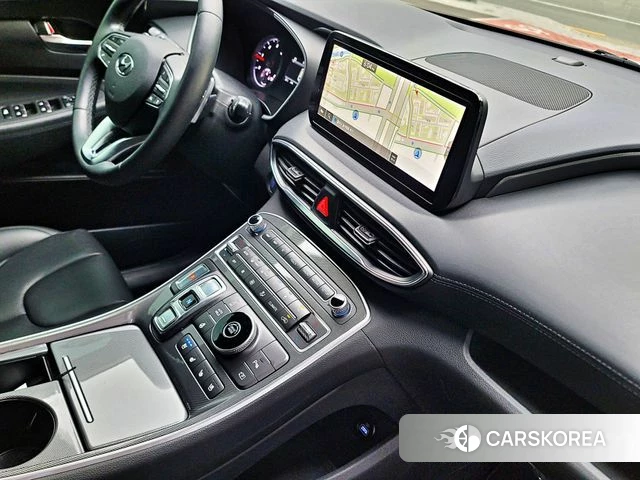 Hyundai The New Santa Fe 2022 Белый из Кореи, фото 4