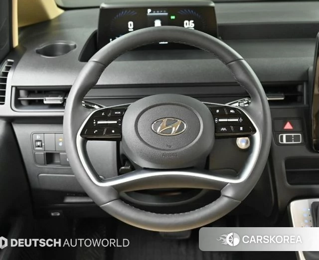 Hyundai Staria 2024 Серый из Кореи, фото 4