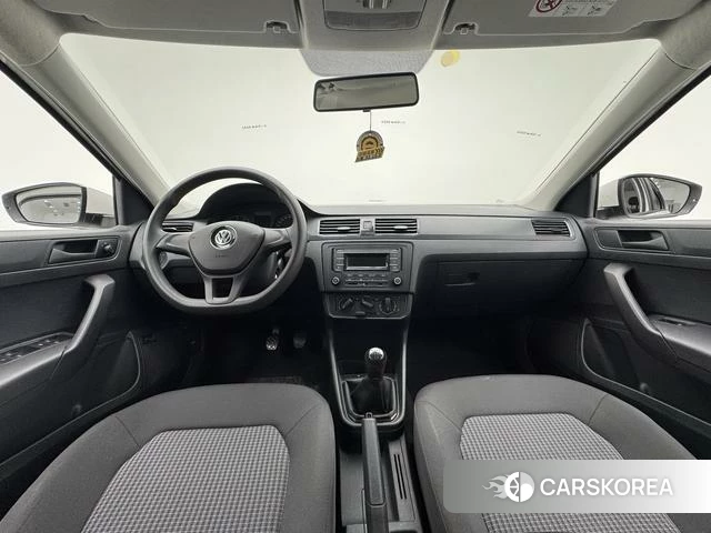 Volkswagen Santana 2022 Белый из Китая, фото 4