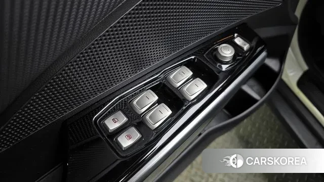 Ssangyong Tivoli Armor 2019 Белый из Кореи, фото 4