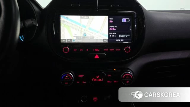 Kia Soul Booster EV 2019 Жемчужный цвет из Кореи, фото 4