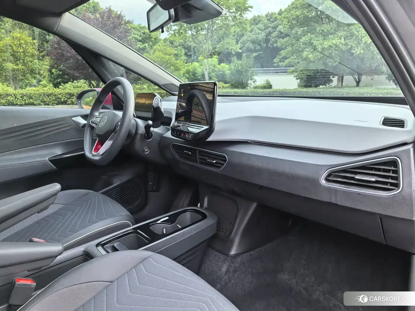 Volkswagen ID.3 2023 Silver/gray из Китая, фото 4