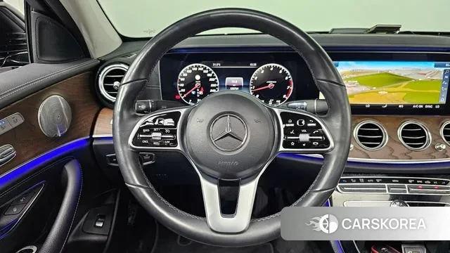 Mercedes-Benz E-Class W213 2019 Черный из Кореи, фото 4
