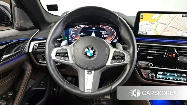 BMW 5 Series (G30) 2023 Черный из Кореи, фото 4