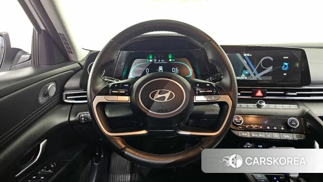 Hyundai The New Avante (CN7) 2024 Белый из Кореи, фото 4