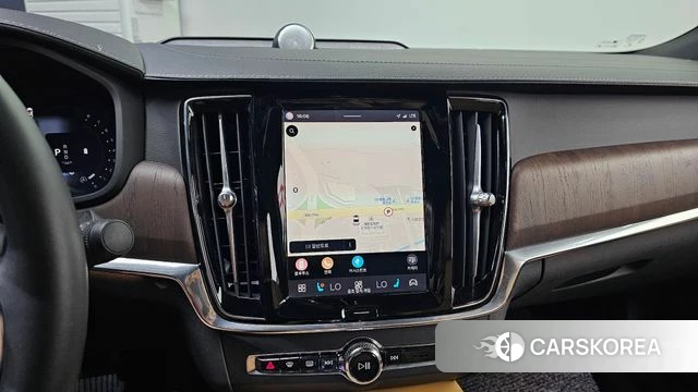 Volvo S90 2022 Черный из Кореи, фото 4