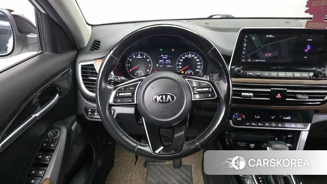 Kia Seltos 2019 Белый из Кореи, фото 4